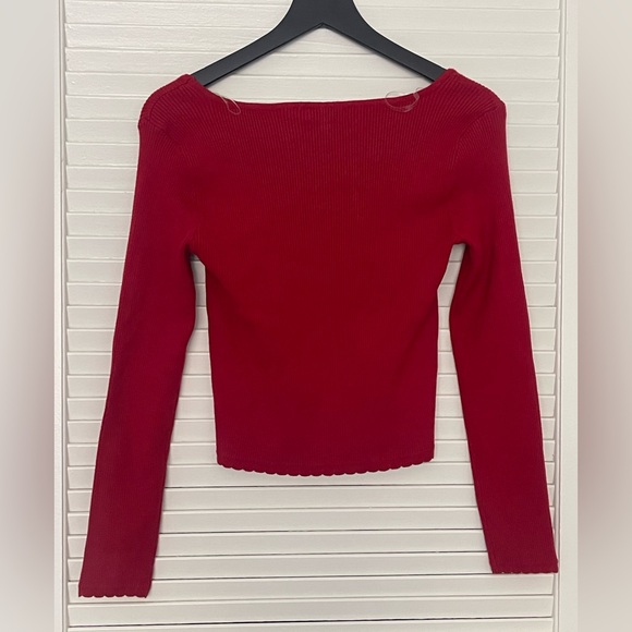 RSQ Long Sleeve Red Top w/ bow detail. NWT - Picture 5 of 7